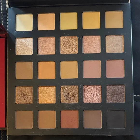 ColourPop Eyeshadow Palette - Rich Neutrals and Warm Shades - Picture 2 of 4